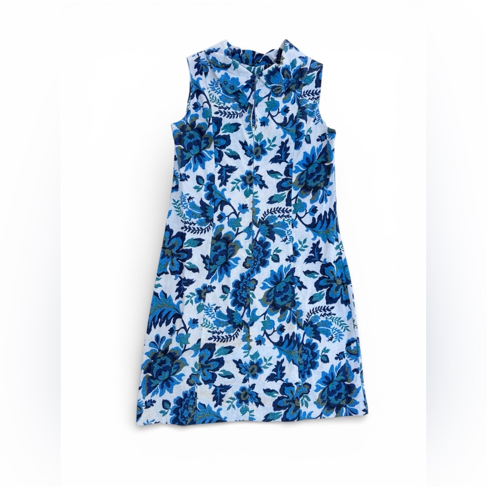 Vintage 60s/70s Blue/Cream Floral Jumper Dress with front 1/2 Zip.